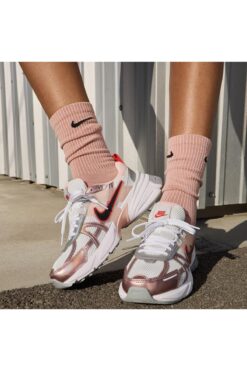 Nike V2K Run Kadın Beyaz Sneaker HF9997-100
