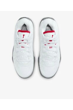 Nike Jordan Zion 3 Unisex Basketbol Ayakkabısı Dv3869-106 (YARIM NUMARA BÜYÜK ALMANIZI ÖNERİYORUZ)