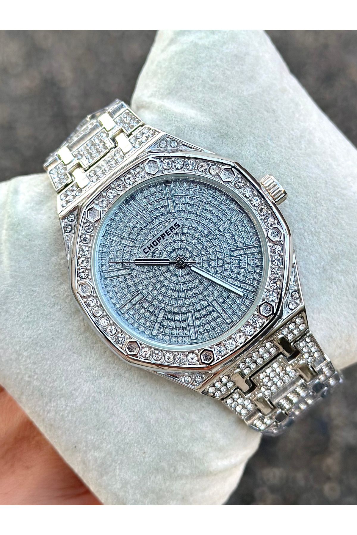 pierrose Gümüş Çelik Kordon Taşlı Erkek Kol Saati