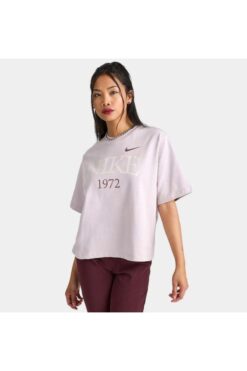 Nike Sportswear Classics Boxy Square Cut Short-Sleeve Kadın Tişört