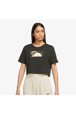 Nike Sportswear Graphic Crop Short-Sleeve Kadın Tişört YouSports