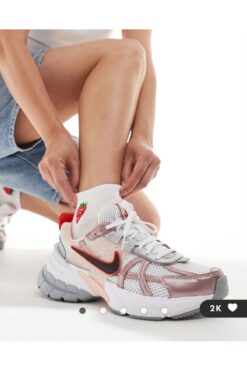 Nike WMNS Nike V2K Run "Legend pink"