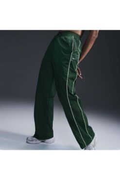 Nike Kadın Yüksek Bel Dokuma Açık Paça Pantolon