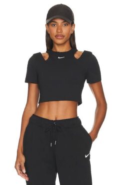 Nike Sportswear Essentials Kısa Kollu Kadın Tişört GÜLER BİBER