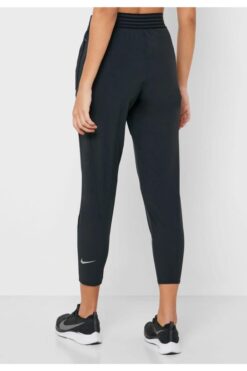Nike Dri-Fit Essential 7/8 Core Siyah Kadın Bilek Üstü Eşofman Altı