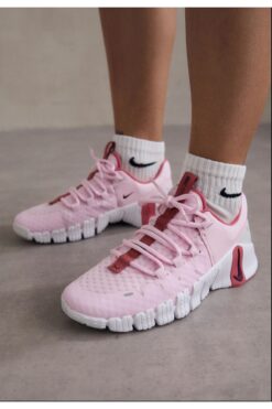 Nike Free Metcon 5 "Pink Pembe Kadın Spor Kadın Ayakkabısı