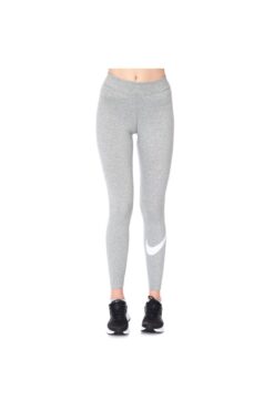 Nike Sportswear Essential