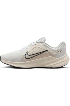 Nike Quest 5 Kadın Koşu Ayakkabısı