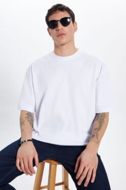 Tudors Unisex Oversize Geniş Kesim %100 Pamuk Yumuşak Dokulu Basic Bisiklet Yaka Beyaz Tişört