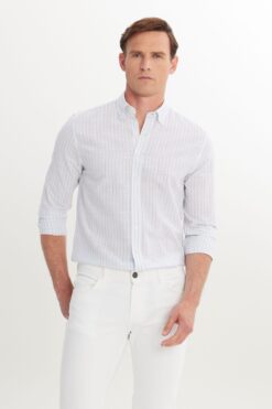 AC&Co / Altınyıldız Classics Erkek Mavi %100 Pamuk Slim Fit Dar Kesim Düğmeli Gömlek Yaka Armürlü Gömlek