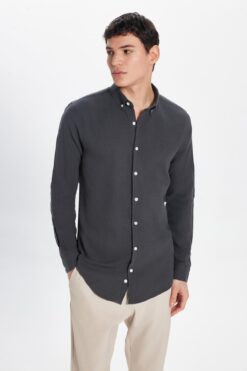 Tudors Erkek Slim Fit Dar Kesim %100 Pamuk Keten Doku Düğmeli Yaka Füme Gömlek