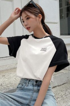 DUBU BUTİK Vocation Parçalı Süprem T-Shirt - Beyaz Siyah Baskılı Oversize Bisiklet Yaka Kısa Kol Tişört