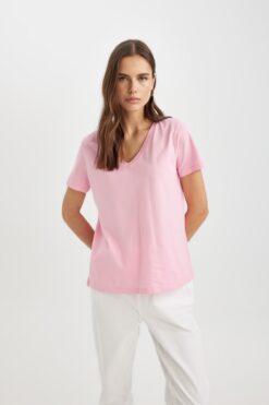 DeFacto %100 Pamuk Regular Fit V Yaka Basic Düz Kısa Kollu Tişört W9578az24sm