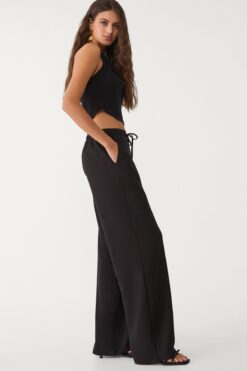 Stradivarius Uzun dökümlü şık pantolon