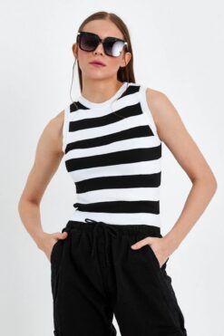 İLKCET MODA Çizgili Crop Kadın Triko