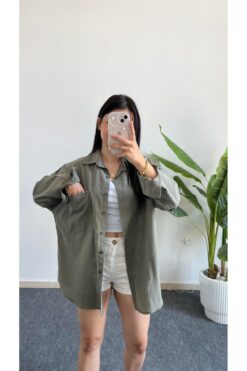 Shiron Sportswear&Company Yeni Sezon Haki Renk Kadın Düşük Omuz Oversize Keten Cep Detaylı Gömlek