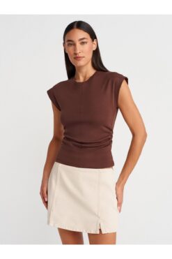 Dilvin 31875 Dikiş Detaylı T-Shirt-Açık Kahve