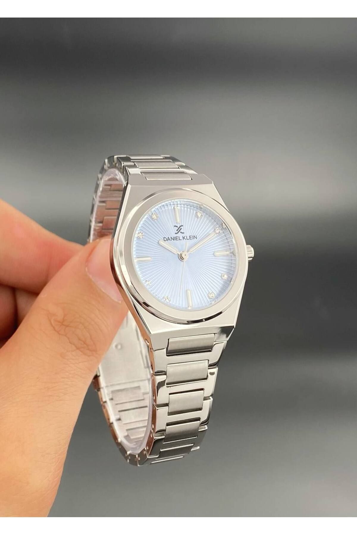 Daniel Klein Kadın Kol Saati Çelik kordon 3 ATM Su Geçirmez Gümüş Turkuaz Renk