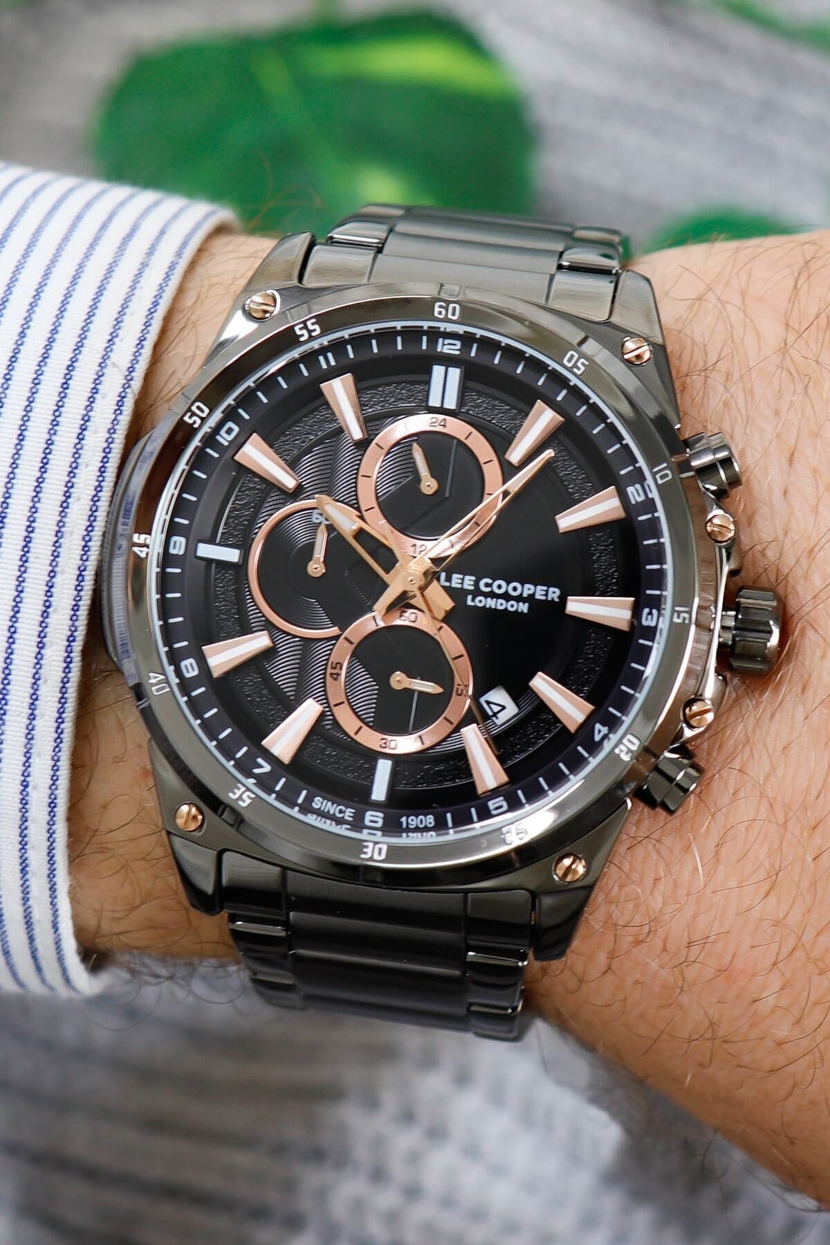 Lee Cooper Kronometreli Takvimli Fonksiyonlu Koyu Gri Füme Erkek Kol Saati - Görsel 2