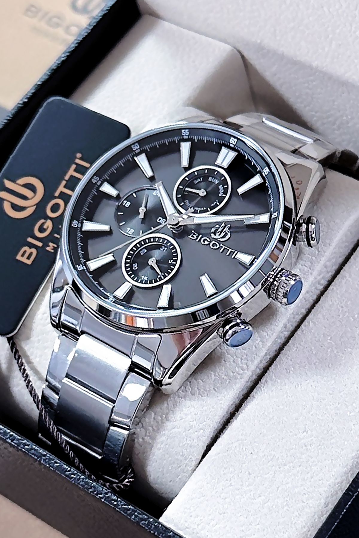 Bigotti Özel Kutulu 5 ATM Su Geçirmez Erkek Kol Saati Gümüş Renk Çelik Kordon + Hediye Bileklik BME2019C2