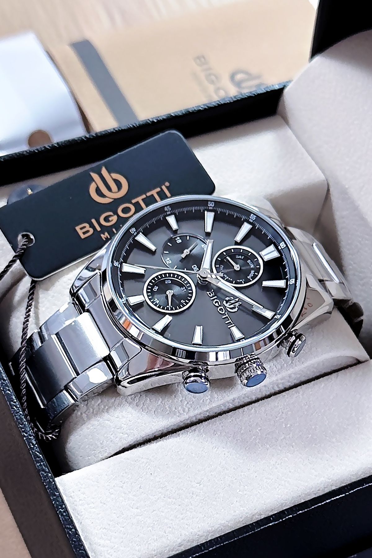 Bigotti Özel Kutulu 5 ATM Su Geçirmez Erkek Kol Saati Gümüş Renk Çelik Kordon + Hediye Bileklik BME2019C2 - Görsel 2