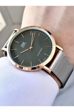 Q&Q  Erkek Hasır Kordon Kol Saati