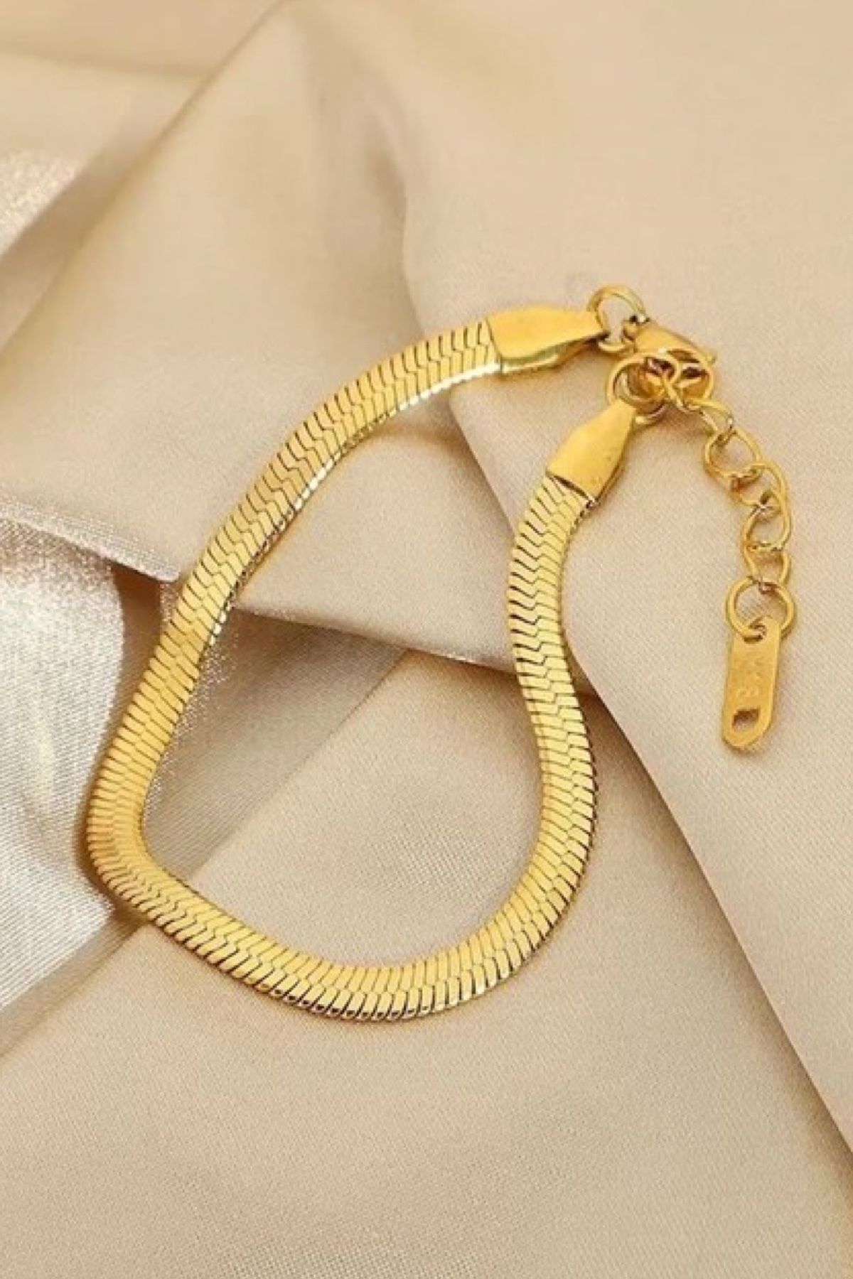 MAZEN Yassı İtalyan Zincirli Çelik Kararmaz Bileklik