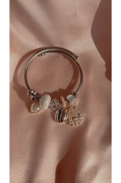 CLARİS Deniz Kabuğu Detaylı Charm Çelik Bileklik