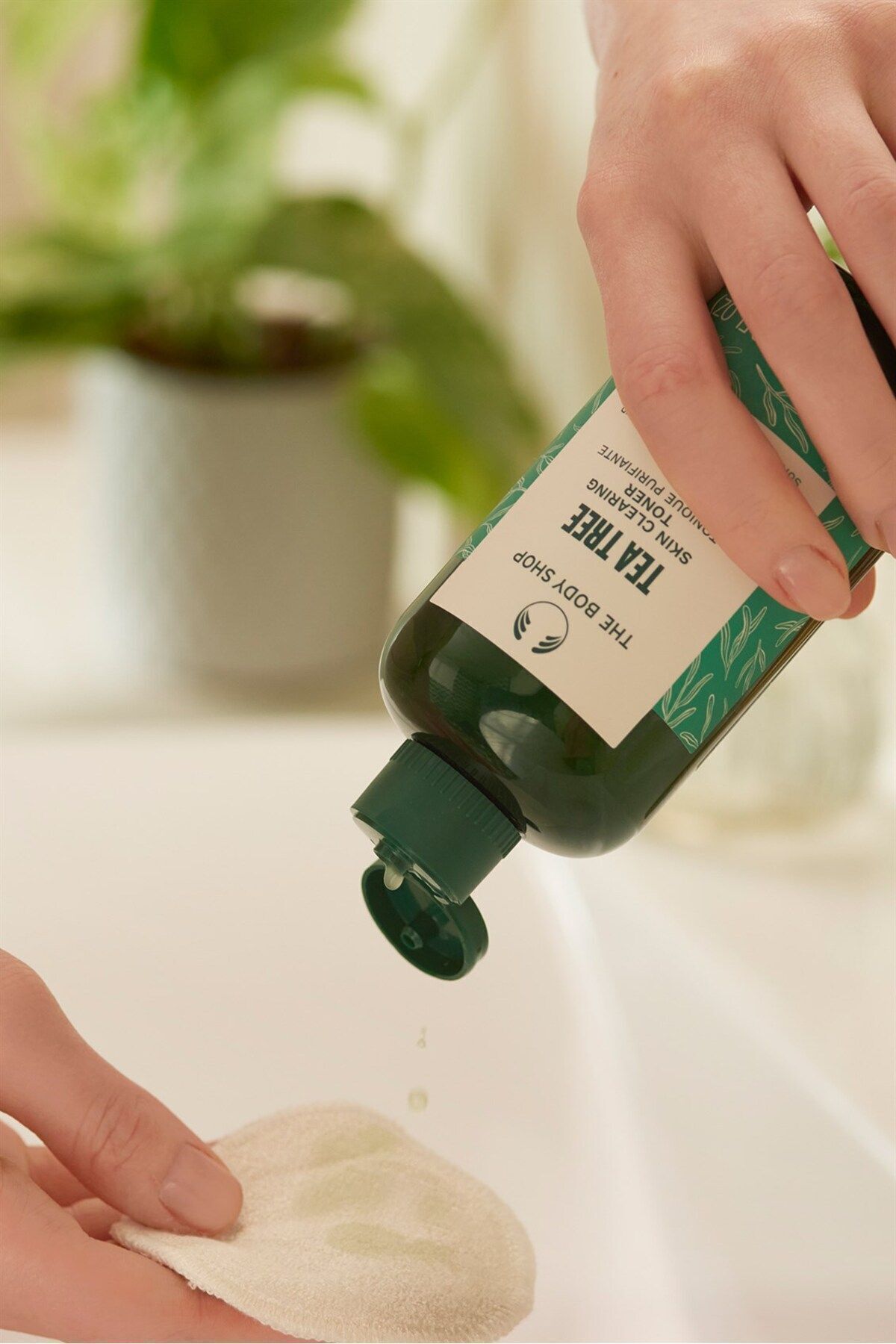 THE BODY SHOP STD Çay Ağacı Tea Tree Arındırıcı Tonik 250 ml Klasik - Görsel 2