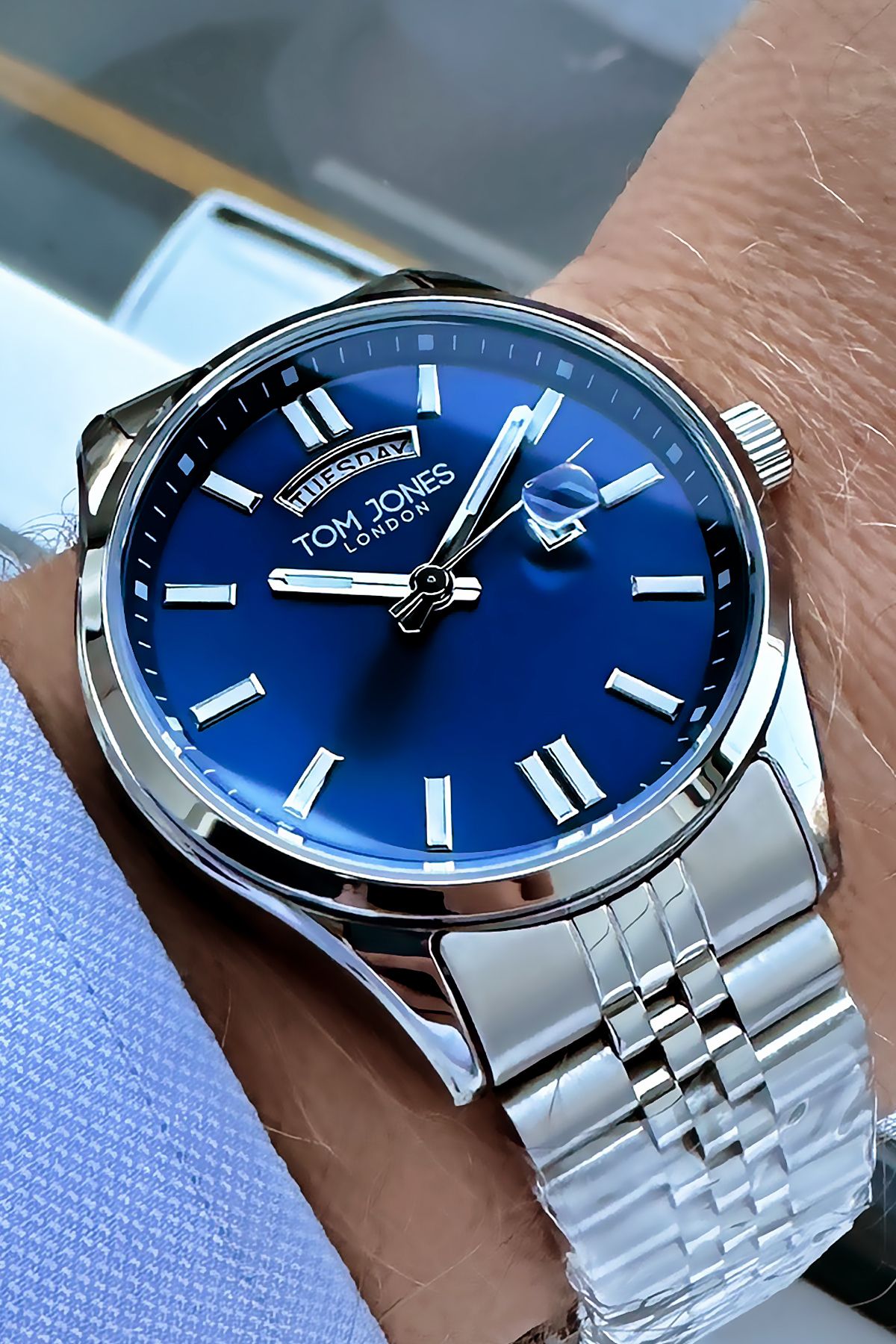 Tom Jones Erkek Kol Saati 3 Atm Su Geçirmez Gümüş Renk Çelik Kordon Bileklik Gncdkh2542l