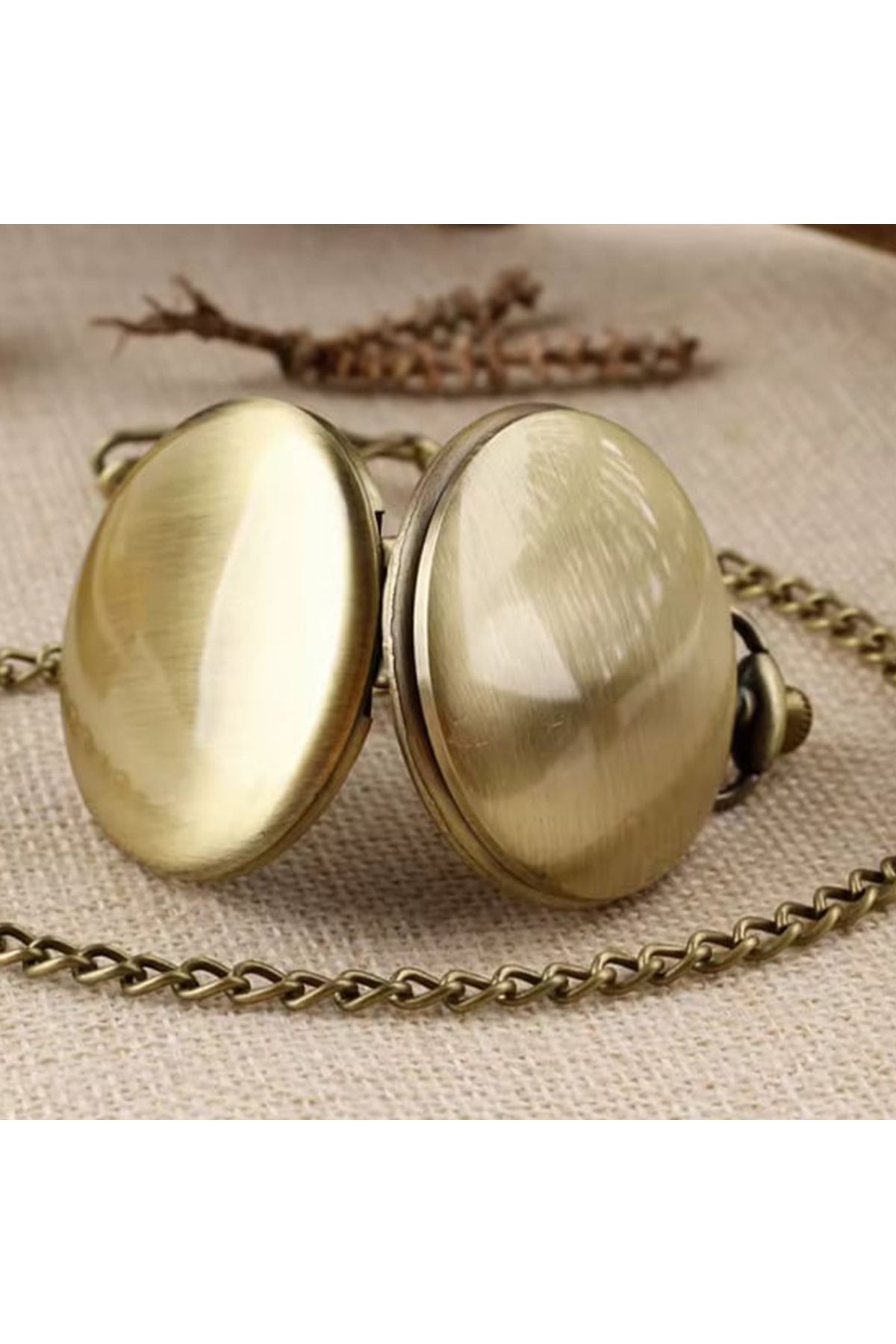 Hediye Sahibi Kişiye Özel Retro Vintage Gold Renkli Köstekli Cep Saati - Görsel 2