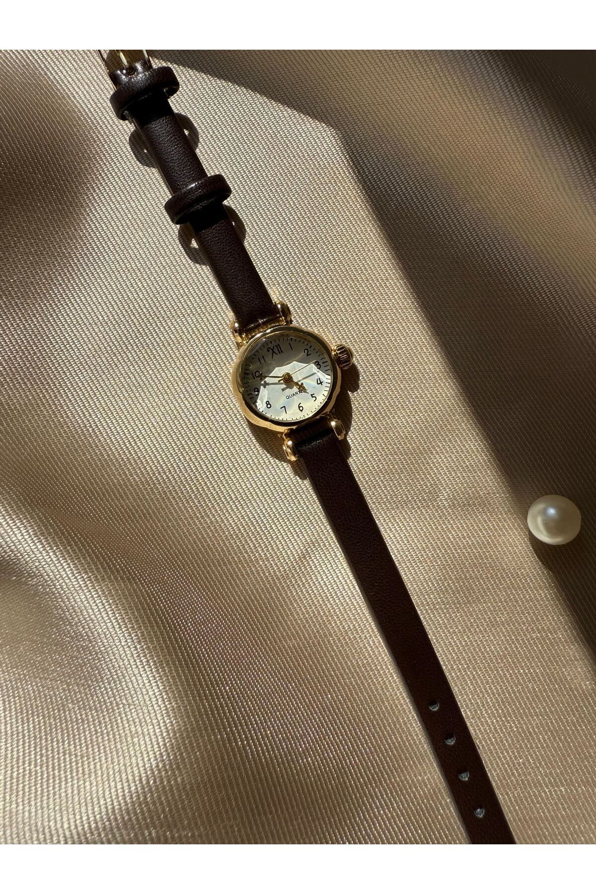 rubsey Retro Minimal Deri Kordon Vintage Kadın Kol Saati - Görsel 4