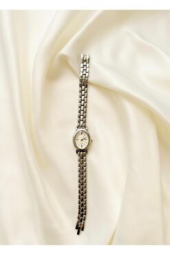 QUARTZ Minimal Metal Kordon Kadın Kol Saati Gümüş