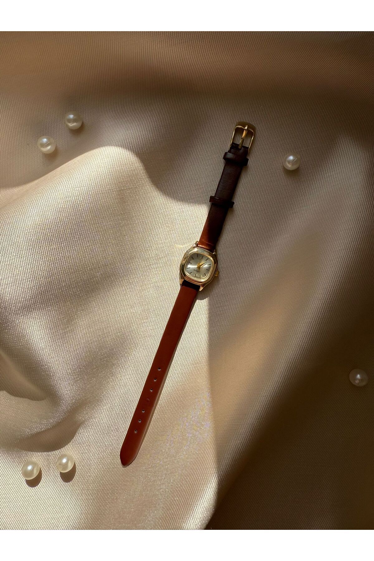 rubsey Retro Minimal Deri Kordon Vintage Kadın Kol Saati