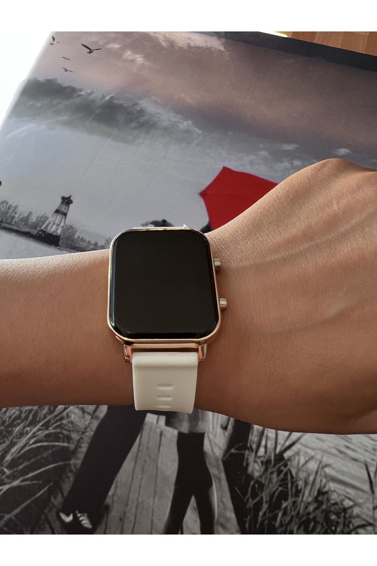 İSTLİV Kadın Beyaz Renk Silikon Kordon Dijital Led Kol Saati( Akıllı Saat Değildir ..) - Görsel 2