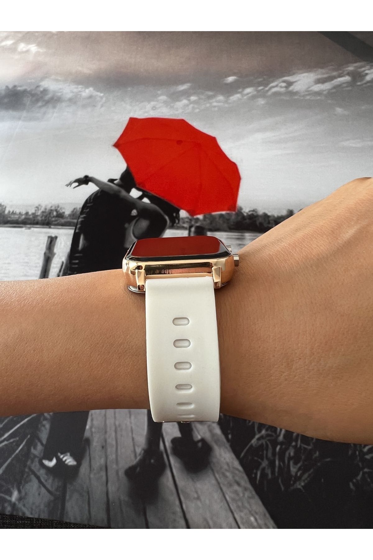 İSTLİV Kadın Beyaz Renk Silikon Kordon Dijital Led Kol Saati( Akıllı Saat Değildir ..) - Görsel 4