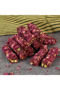 Yöresel Gaziantep Yeni Mahsul Gaziantep'e Doğal Taze Boz Iç Antep Fıstıklı Osmanlı Usulü Gül Yapraklı Fitil Lokum 1 Kg