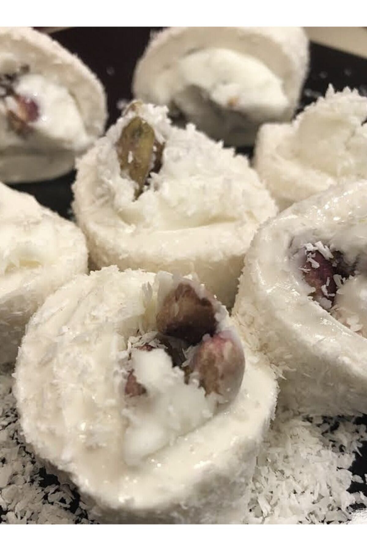 Hüsrevzade Afyon Kaymaklı Antep Fıstıklı Sultan Lokum 900 G