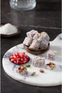 MEŞHUR SAFRANBOLU LOKUMCUSU Hindistan Cevizli Nar Aromalı Fıstıklı Lokum 500 gr