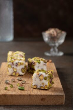 MEŞHUR SAFRANBOLU LOKUMCUSU Fitil File Fıstıklı Duble Sultan Fıstıklı Lokum 500 gr