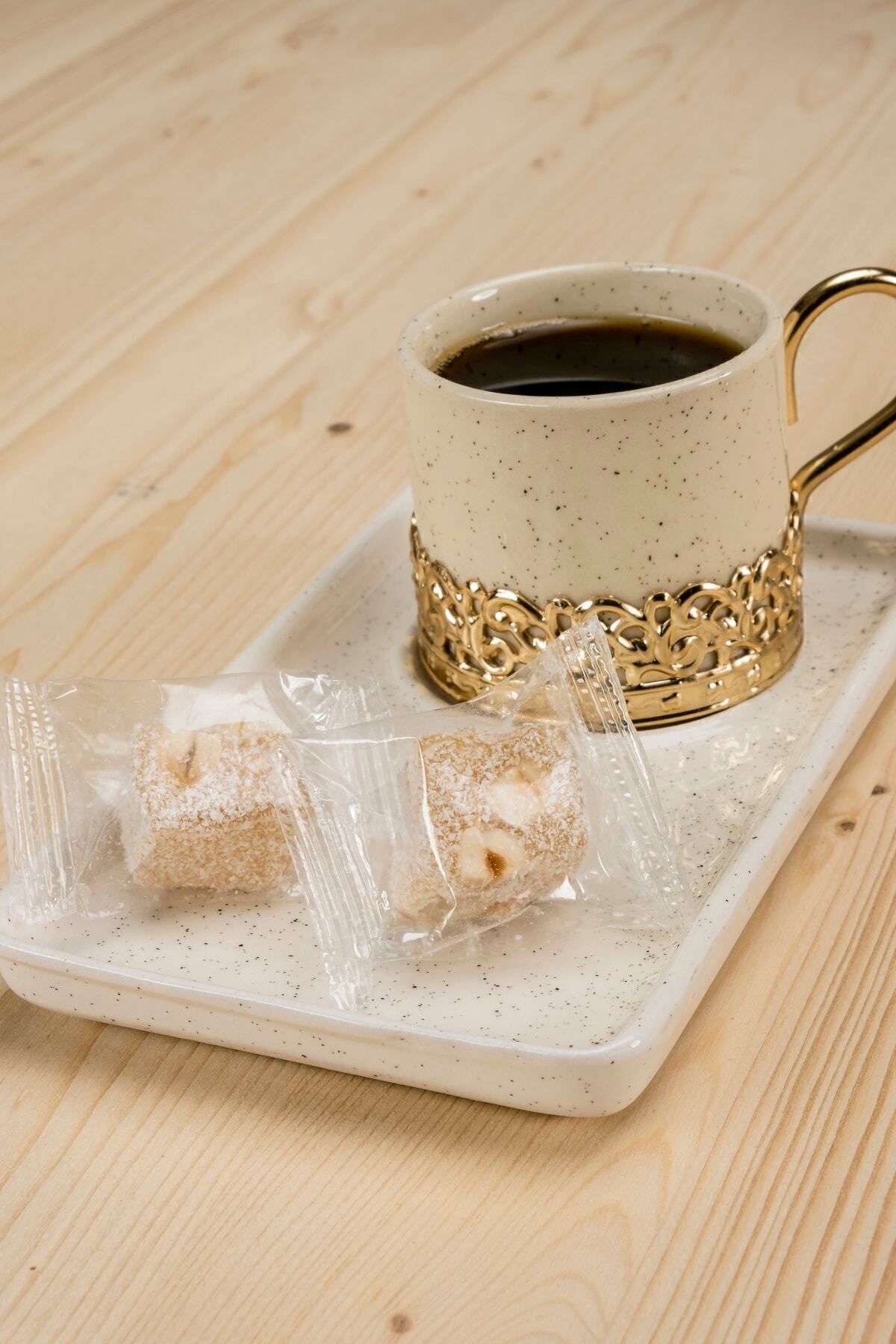 HANEZAN Fındıklı Çifte Kavrulmuş Lokum 1 Kg (tek Tek Poşetli)