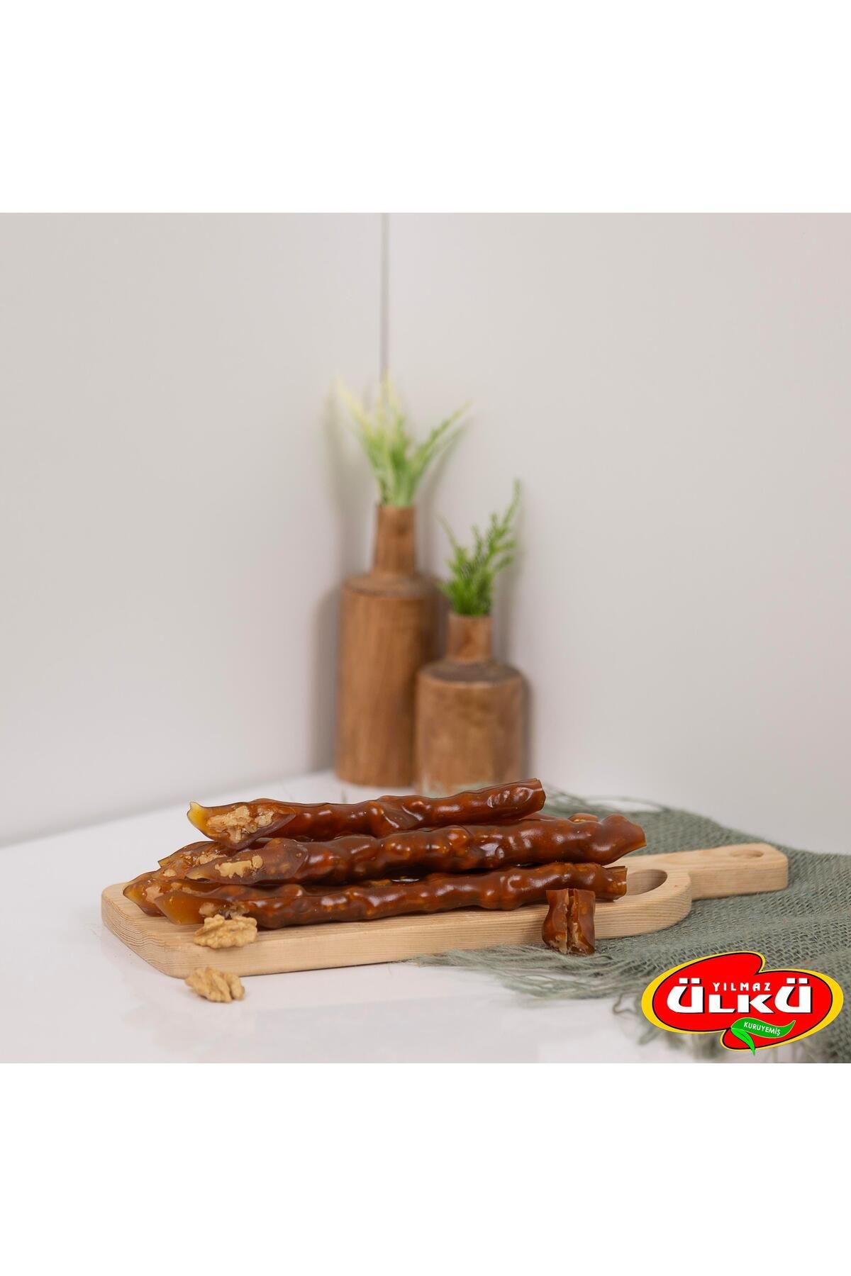 ÜLKÜ KURUYEMİŞ KRAL KÖME PEKMEZLİ MARAŞ SUCUĞU 1KG