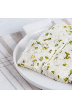 BULUTLAR KURUYEMİŞ Antep Fıstıklı Sütlü Cezerye (Kg) 500 gr