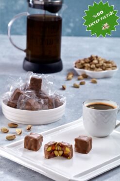 LOQO Gerçek Antep Fıstıklı (%50) Sütlü Çikolata Kaplı Çifte Kavrulmuş Lokum 1 KG (Tek Tek Paketli)