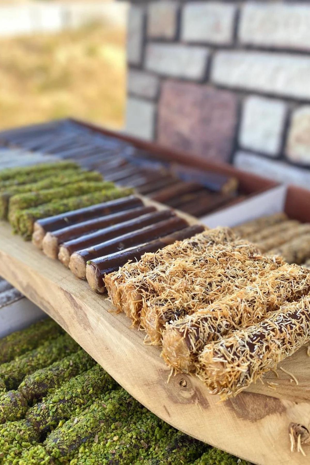 Birsalkım Gümüşhane Karışık Rulo Pestil Fındık Kremalı 500 gram (ANTEP FISTIKLI-KADAYIFLI-HİNDİSTAN CEVİZLİ) - Görsel 3