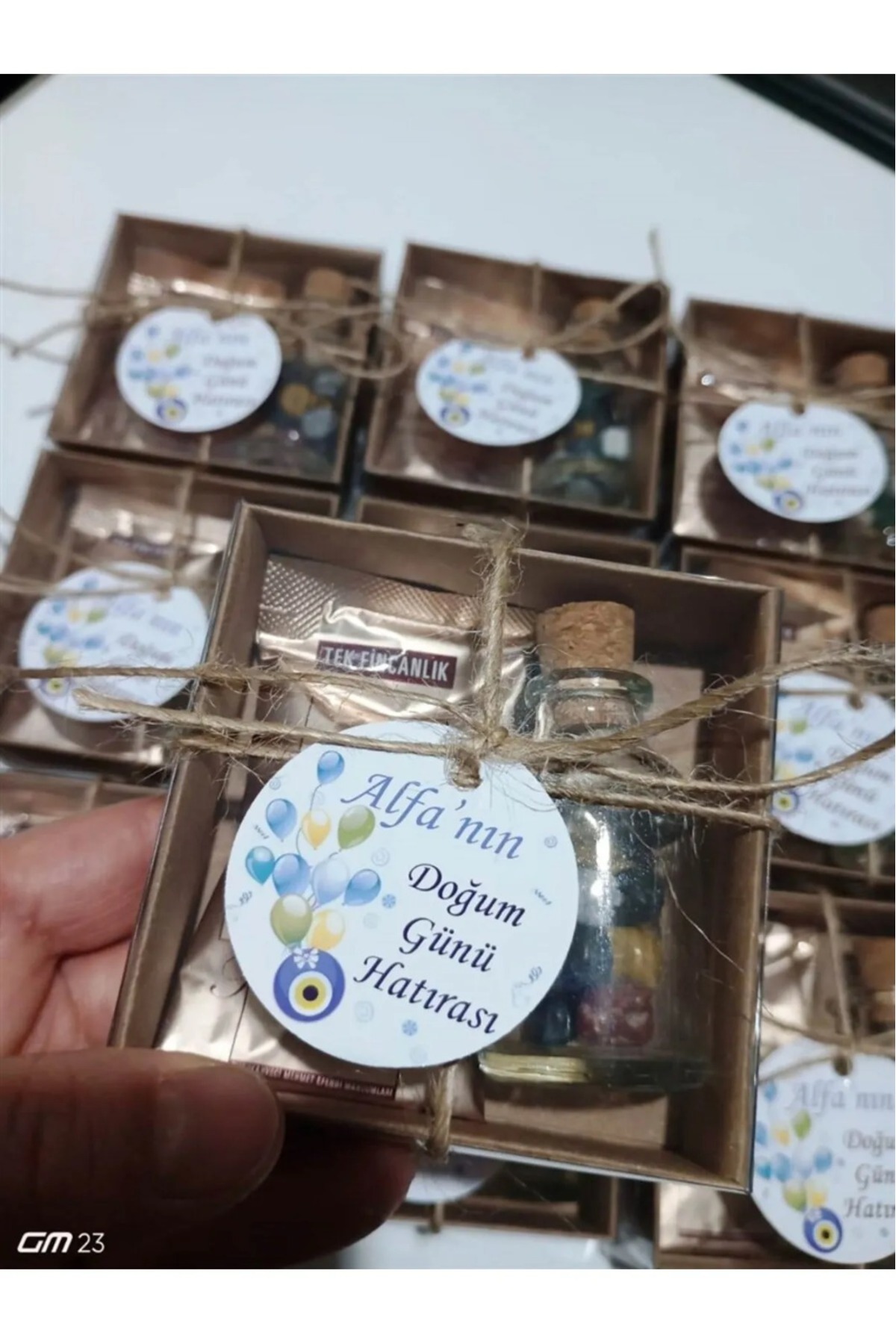 hediyeciabi FARKLI AVM Doğum Günü Hediyesi Kahve Ve Çikolata Seti (7 ADET)