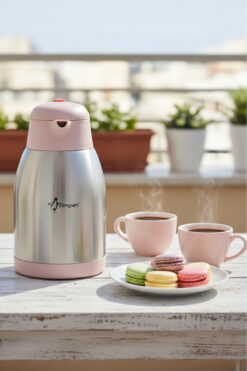 Penguen 2 Litre Paslanmaz Çelik Çay Termosu - 12 Saat Sıcak - Sürahi Termos -BPA Free