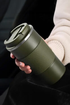 Trendmiya 500ml Yeşil Silikon Tutma Detaylı Paslanmaz Çelik Termos