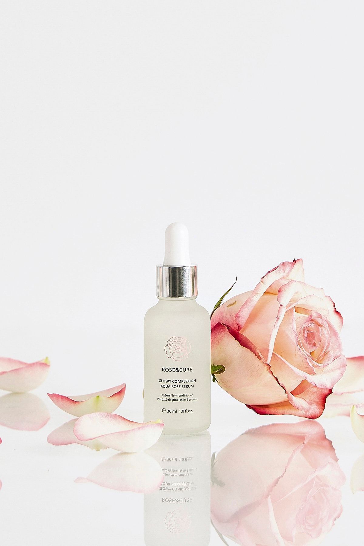 Rose and Cure Glowy Complexion Yoğun Nemlendirici Ve Pürüzsüzleştirici Işıltı Serumu 30 ml - Görsel 2
