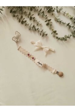 Babyyıldız Kişiye özel isimli bebek emzik askısı &bandana seti